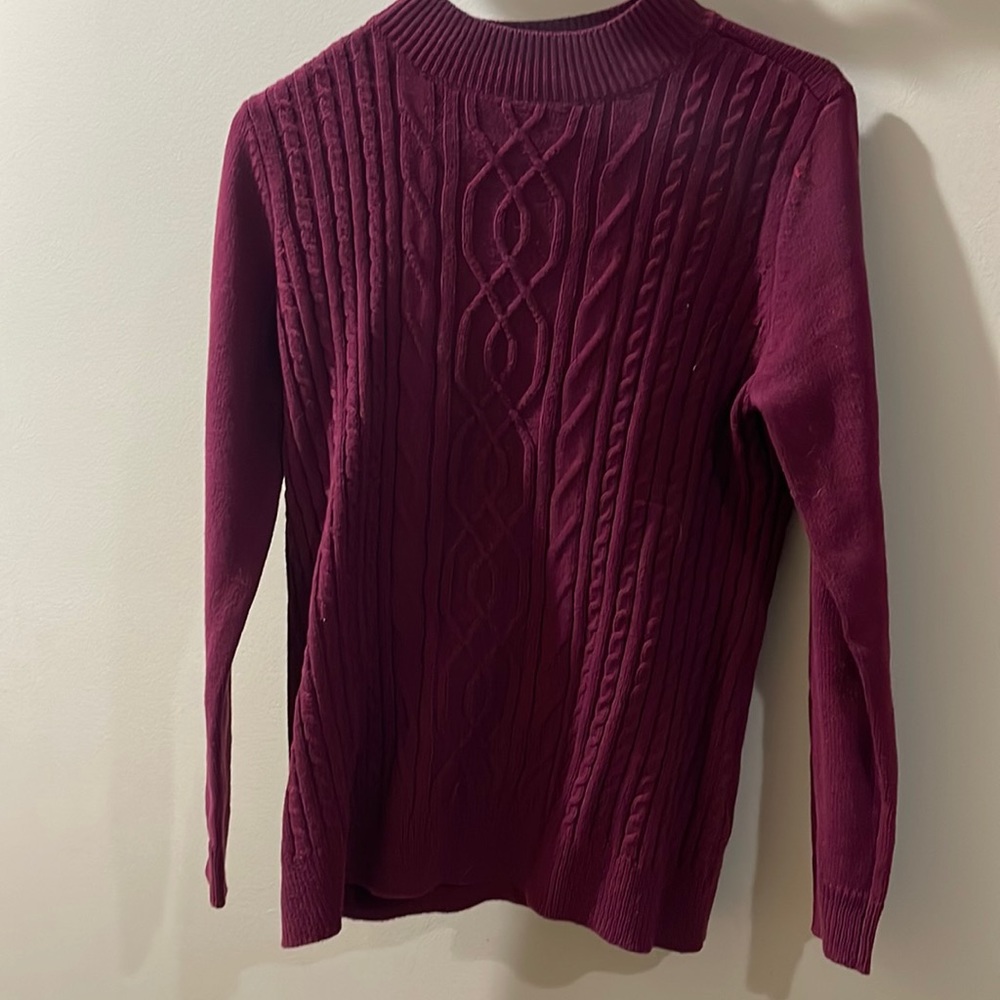 Collegiate maroon sweater